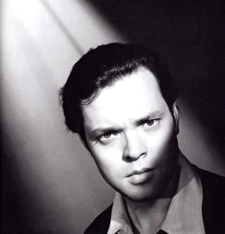 Photo of Orson Welles looking young and handsome.